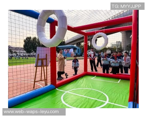 足球运动员训练方法探讨提升竞技水平的科学与实践结合之道